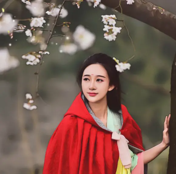 性格是很友善，懂得為了夢想去奮鬥的5位生肖女生